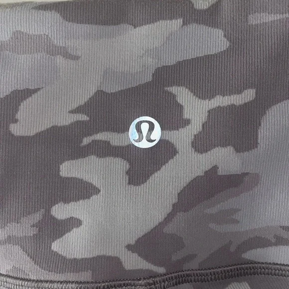 lululemon athletica Camouflage Leggings - Purple and White - Picture 3 of 6